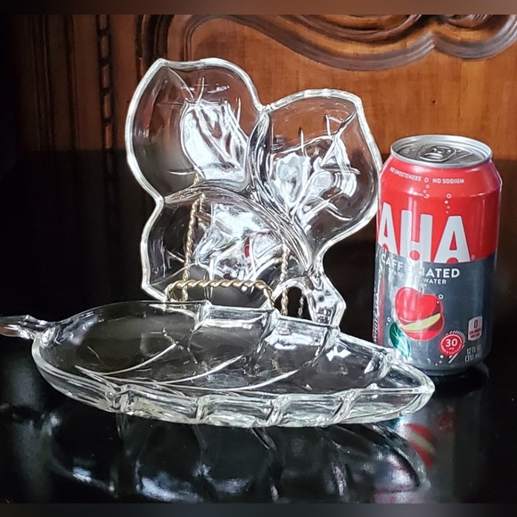 Other - (2)Vntg Clear Glass Leaf Serving Dishes